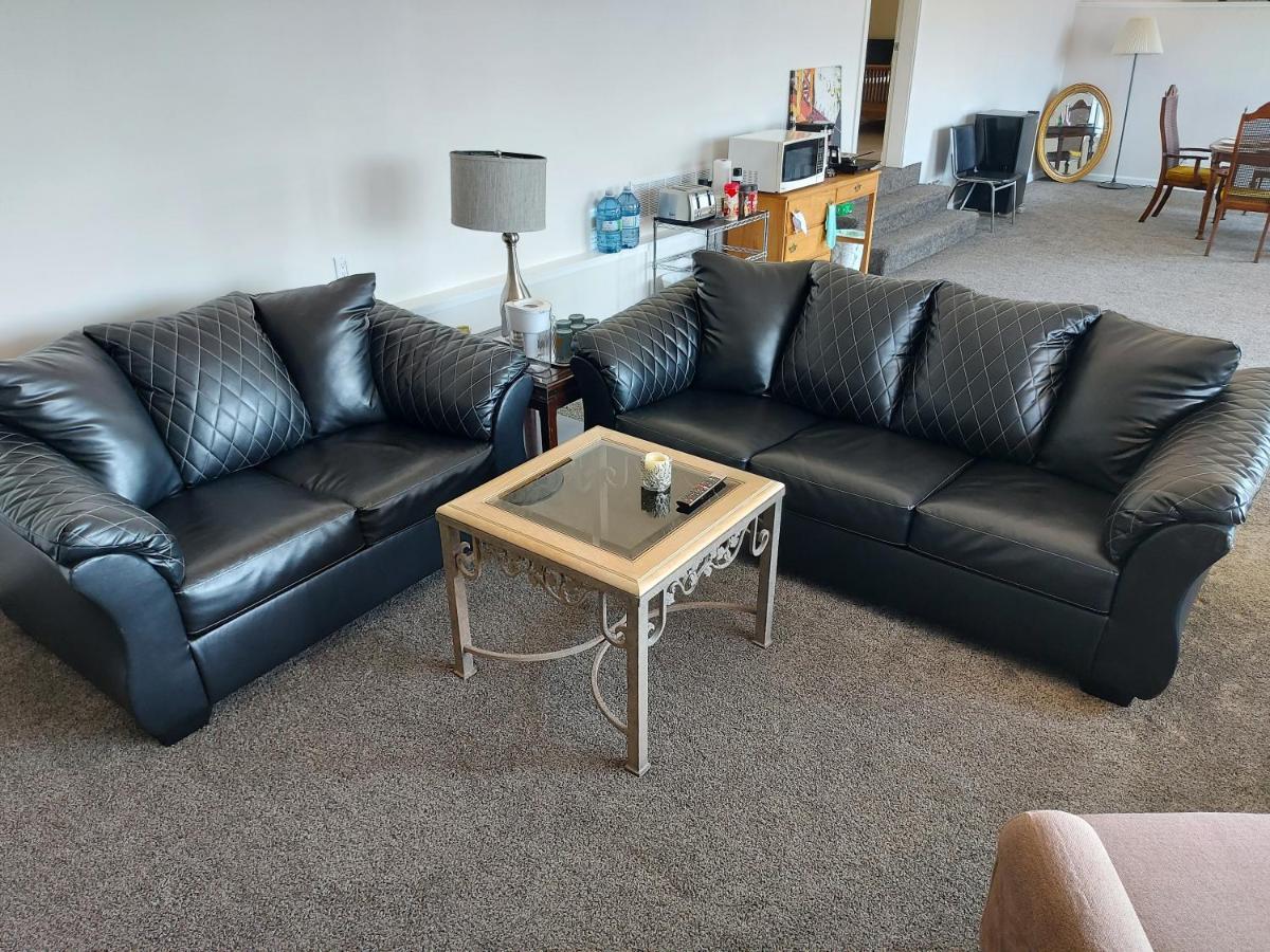 Peaceful And Spacious Lake View West Kelowna Extérieur photo